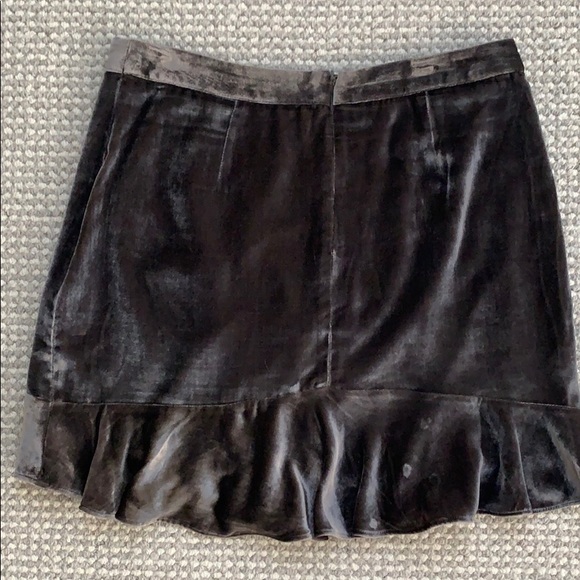 Madewell Velvet Ruffle Edge skirt - Picture 9 of 10